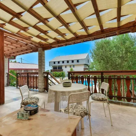 Villa Xxl Ana Biograd Na Moru 1-22 Gosta *
