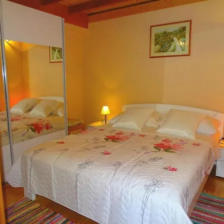 Villa Xxl Ana Biograd Na Moru 1-22 Gosta
