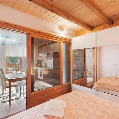 Villa Xxl Ana Biograd Na Moru 1-22 Gosta